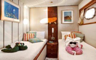 NITTA V_Twin cabin_luxury_yacht
