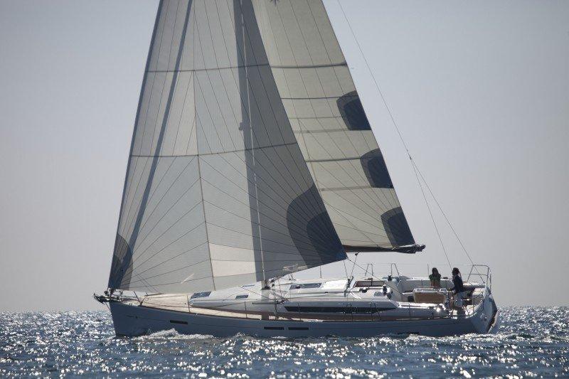 Lefkas_Corfu_Ionian_Sea_islands_rent-yacht