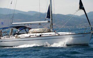 Bavaria_44_4_cabins_sail_in_Greece